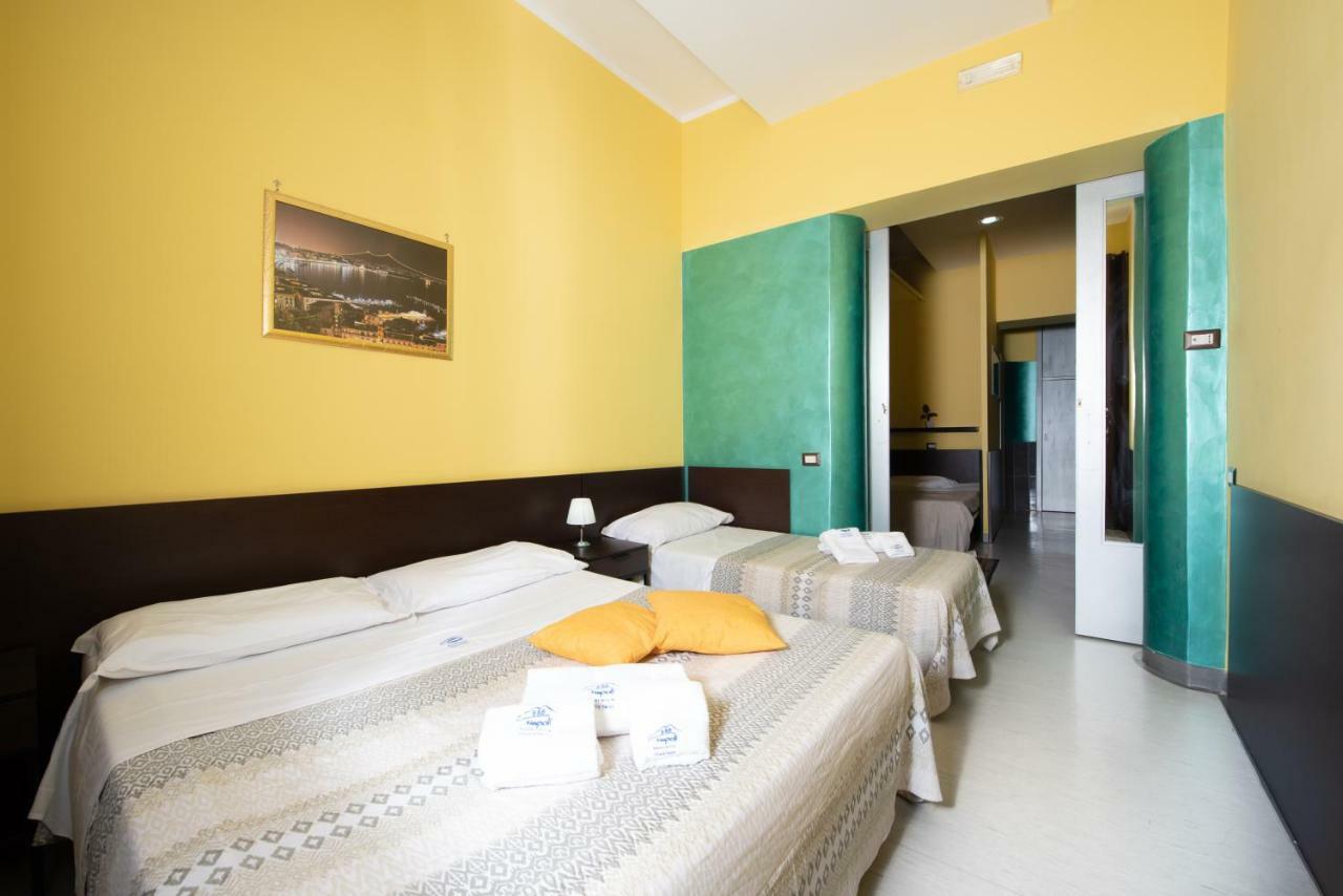 Chiaia Relax Acomodação com café da manhã Nápoles Exterior foto